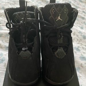 toddler black jordan’s